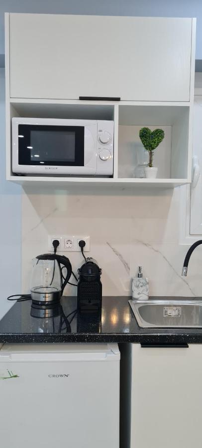 Cozy Apartment With Garden Near Town Center, Fully Renovated. Athene Buitenkant foto